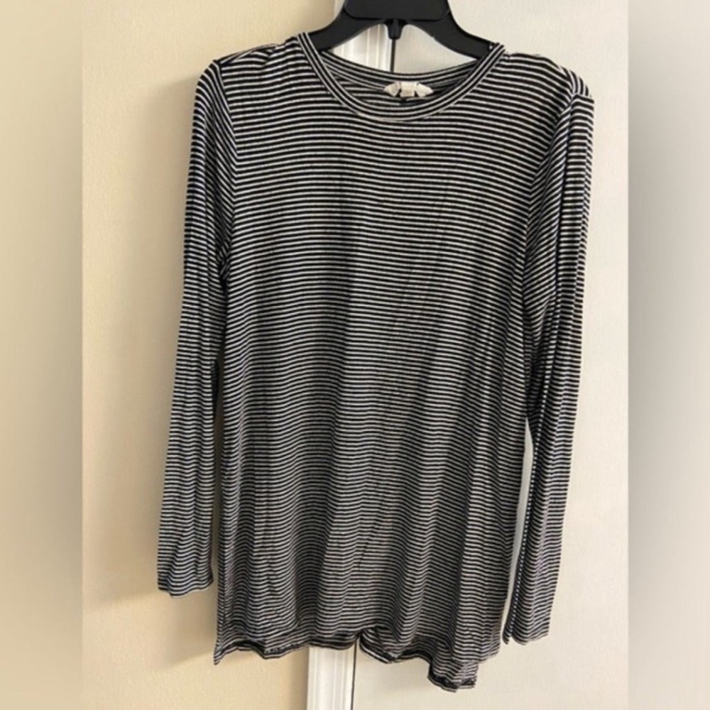 Athleta Monochrome Striped Long Sleeve tunic Top medium